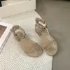 Sandalias de Tira de Cadena Metálica para Mujer 2024 Verano Nuevo Estilo Desmontables de Dos Formas de Usar Chanclas Planas Romanas de Dedo para Vacaciones