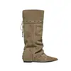 Botas de Cowboy Ocidentais Vintage de Couro Bovino para Mulheres com Aumento Oculto de Altura Botas Dobradas Empilhadas Botas de Cavaleiro Versáteis Botas Longas com Cadarço