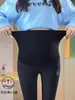 Leggings de maternidade para primavera e outono de 2026, novos, finos, tamanho grande, calças tubarão da Barbie, roupas de maternidade para o outono que não escorregam