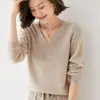 Suéter 100% lana otoño e invierno Nuevo cuello en V para mujer de cachemir tejido suelto jersey para usar debajo estilo coreano versátil suéter 2022