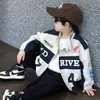 Chaqueta para Niños 2140 Estilo Primavera y Otoño Top Cortavientos para Bebé Niño Chaqueta Holgada de Otoño para Niños Nueva y Elegante 2026