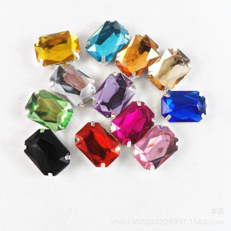 926561327_1762103627