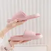 Nuevas Pantuflas Slip-on Qida Shun para Verano, Interiores y Exteriores, Antideslizantes, Resistentes al Desgaste, Sandalias para Mujer, Pantuflas de Baño para el Hogar de Pareja