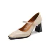 Sapatos Mary Jane Estilo Retrô Francês em Pele de Ovelha para Mulheres, Bico Quadrado, Tira Única, Salto Bloco Vinho, Salto Alto Branco para o Trabalho