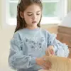 Camiseta de Manga Larga para Niña 2025 Primavera Nueva Ropa Infantil Bebé Dulce y Linda Cuello Redondo Camiseta Básica Moderna