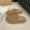 Pantuflas de Invierno Cálidas de Suela Gruesa para Mujer 2026 con Forro de Piel Sintética, Punta Cerrada, Estilo Nuevo Versátil, que Aumentan la Altura, para Usar en Exteriores