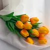 Flores Artificiais de PU Transfronteiriças, Tulipas Artificiais Realistas, Flores Artificiais para Decoração de Casamento, Decoração de Casa, Buquês de Flores de Mão e Peças Decorativas