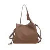 Bolsa de Balde de Água Transfronteiriça Feminina Outono 2026 Nova Versátil de Ombro Único Transversal Bolsa de Mão para o Trabalho Bolsa Feminina