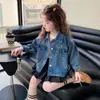 Chaqueta de mezclilla bordada para niñas de comercio exterior, nuevo abrigo elegante coreano otoño 2026, ropa para niños, artículo de moda de una pieza envío directo