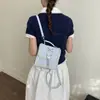 Mochila Feminina de Renda Fashion 2026 Nova Versátil e Bonita Pequena Bolsa Escolar de Alto Valor Leve Luxo Bolsa Transversal