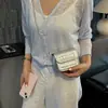 Bolso Pequeño Cuadrado de Concha Prensada de Moda para Mujer, Bolso de Hombro de Gama Alta, Simple y Versátil, Bolso Cruzado Mini de Cadena de Moda de Nicho