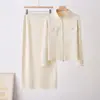 Outono/Inverno 2026 Comércio Exterior Transfronteiriço Novo Estilo Estilo Chanel Tricô Gola Meia-alta Zíper Cardigã + Saia Conjunto de Duas Peças