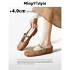 Mules com Design Patchwork Estilo Retrô Tecido Aumento de Altura Bico Fechado para Mulheres 2026 Nova Coleção Primavera/Verão Estilo Inspirado em Chanel