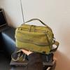 Nova Bolsa Cruzada Esportiva Portátil Coreana 2025 para Mulheres, Bolsa Quadrada Pequena Leve da Moda, Bolsa de Ombro Versátil e Casual para Celular