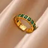 Anillo Abierto de Acero Inoxidable Vintage con Esmeralda Natural Transfronterizo Europeo y Americano, Anillo de Zirconia de Lujo Ligero de Gama Alta al por Mayor