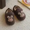Zapatos de Algodón para Niñas Estilo Coreano de Conejito Súper Dulce y Lindo con Forro de Felpa para Calidez Zapatos Tipo Frijol Dibujos Animados Versátiles Suela Suave Zapatos de Piel Casuales para Niños