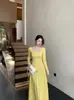 Vestido Largo de Manga Larga con Espalda Descubierta y Diseño Calado con Copas Extraíbles, Corte Ajustado, Favorecedor, Versátil para Salir y para el Trabajo, Estilo Femenino