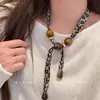 Collar con Bufanda de Seda Estampado Leopardo Maillard para Mujer 2025 Nuevo Estilo Popular Cadena de Suéter Personalizada Accesorios de Diseño de Nicho