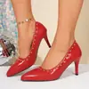 2026 Nuevo Modelo de Comercio Exterior Talla Grande Punta Puntiaguda Tachonados Tacón Fino para Mujer Sin Cierre Tacón Alto Zapatos de Moda, Wish Supply