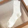 Calcetines blancos para niñas, encaje, calcetines holgados, verano, finos, de malla, transpirables, calcetines de algodón calados, estilo ballet, miu, calcetines de media pantorrilla