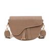 Otoño e invierno 2022 Nuevo bolso tipo silla de montar bolso concha bolso de hombro bandolera bolso de mujer bolso pequeño bolso irregular de mujer al por mayor y al por menor