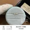 Aretes de Acero de Titanio 316L Geométricos con Circonita Blanca y Rosca Externa, Adecuados para Dormir Sin Quitar