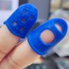 Capa de Dedo de Silicone Macia com Retorno Rápido Porosa Respirável Anti-roer Anti-cut Protetor de Dedo para Cordas de Guitarra