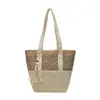 Bolso de Paja con Borlas de Moda para Mujer, Bolso Tejido Hueco de Gran Capacidad para Viajes, Commute, Playa, Bolso de Hombro con Diseño de Nicho