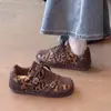 Zapatillas Deportivas Casuales con Cordones para Mujer 2026 Otoño Nuevo Estampado de Leopardo Patchwork Súper Caliente Zapatillas de Entrenamiento Alemanas Aumento de Altura Interior Zapatos Forrest Gump