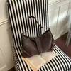 Bolso tote de color liso de diseño exclusivo muy elegante para mujer, nuevo modelo de moda otoño 2026 para ir al trabajo, de hombro y cruzado