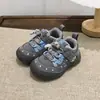 Zapatos deportivos de algodón de dos capas para bebé, de punta cerrada para exteriores, estilo invierno nuevo, para niños y niñas, anti-patada, antideslizantes, para bebés 6813