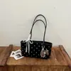 Bolso vintage de gran capacidad de alta moda, nuevo modelo otoño 2026, bolso de hombro simple, bolso tote de nicho estilo coreano para el día a día