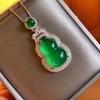 Colar com pingente Zhuang Shengsheng Joias incrustado com cabaça de calcedônia verde pingente de jade temperamento presente de aniversário atacado 2*3cm