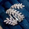 Revista Cao Shi Ruili, anel aberto, luz de luxo, orelha de trigo, diamante completo, zircônia, anel feminino banhado a cobre, anel de zircônia de platina