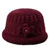 Chapéus Quentes e à Prova de Frio para Outono e Inverno para Mulheres de Meia-Idade e Idosas, Chapéus de Vovó, Cachecóis, Gorros de Lã Grossa Trançados com Forro de Fleece Femininos