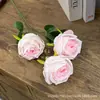 Nuevo Modelo de Rosas Princesa Real, Flores Artificiales para Salones de Bodas, Rosas Decorativas, Venta al por Mayor de Fabricantes de Flores Artificiales de Comercio Exterior