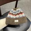 Chapéu de Tricô Jacquard Escandinavo Feminino Outono e Inverno Etiqueta de Tecido Estilo Fair Isle Retrô Atmosfera Coreana Chapéu Quente para Frio Chapéu de Lã