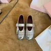 Zapatos Mary Jane calados estilo francés para mujer, nuevo modelo de verano 2026, con suela gruesa, de una sola tira, planos de ballet casuales poco profundos