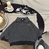 Sudadera de estilo coreano a rayas con cuello camisero para niño, nueva moda otoño 2026, suéter elegante y casual para niños pequeños, prenda superior para niños