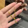 Colar com Borla de Rosa para Mulheres, Semelhante ao Estilo Xiaohongshu, Fashion Levemente Luxuoso com um Toque de Alto Padrão, Conjunto Floral com Corrente Intricadamente Trabalhada Corrente para Clavícula