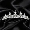 Coroa de Cabeça Nupcial Luxuosa e Elegante, Coroa de Aniversário de Princesa, Acessório de Cabelo Coroa Estilo Coreano, Faixa de Cabeça Brilhante de Strass em Liga