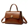 Bolsa Tote de Ombro Grande Capacidade Transfronteiriça para Mulheres 2026 Novo Modelo Bolsa Feminina Exclusiva de Supermercado Bolsa de Mão Vintage em Couro Oleado Bolsa Transversal