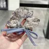 Scrunchie floral grande em formato de laço, super delicado e de fada, elástico de cabelo de alta qualidade e durável para a nuca