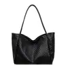 Bolsa tote grande e simples popular deste ano para mulheres 2026 nova bolsa de ombro única casual para o trabalho sensação de alta qualidade