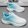 Novos Sapatos Masculinos 2026, Sapatos Esportivos de Corrida Respiráveis de Malha Leve para o Verão, Sapatos Casuais com Absorção de Choque para Casais