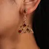 Colar Cruzado Europeu e Americano Vintage com Strass em Forma de Gota, Acabamento Exquisito, Corrente de Clavícula Estilo Palácio, Colar Elegante de Moda de Nicho