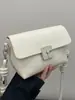 Bolso Cuadrado Pequeño de Color Sólido de Moda para el Trabajo y los Viajes Diarios, Nuevo Estilo Verano 2026, Elegante y de Aspecto de Alta Calidad, Bolso Cruzado Sencillo