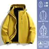 Chaqueta de hombre tres en uno, a prueba de viento e impermeable, adecuada para otoño e invierno, conjunto de dos piezas de plumón desmontable, ropa para ciclismo y montañismo para hombres, disponible para compra en grupo