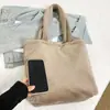 Bolsas de Pelúcia Outono e Inverno para Mulheres, Bolsas de Ombro Simples de Cor Sólida para Meninas, Bolsas de Mão para Estudantes de Grande Capacidade, Bolsas Versáteis de Axila