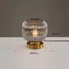 Lámpara de Mesa LED Minimalista Moderna Lámpara de Mesita de Noche para Niña Decoración de Estudio Luz Nocturna de Vidrio Luz Ambiental para Dormitorio